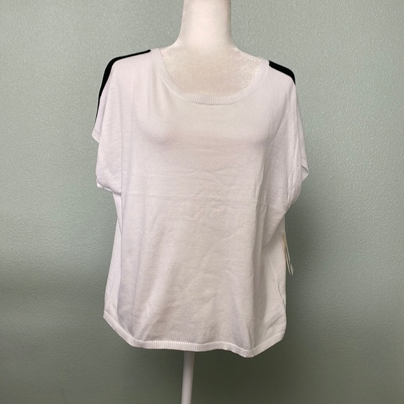 Anthropologie Tops - Ovla By Olive & Vine White Short Sleeve Sweater